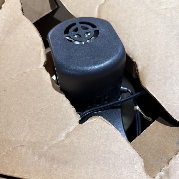 Vintage Richmond Cedar Works 5 Quart Electric Ice Cream Freezer Tested Works - Picture 4 of 12